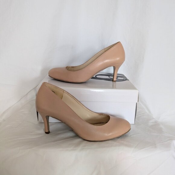 NINE WEST Taupe Applaud Almond Toe Pumps Women's Size 7.5 - Picture 2 of 7